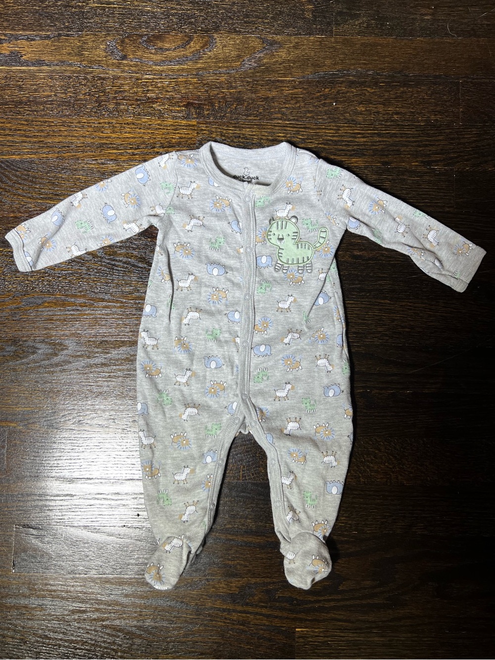 Duck Duck Goose 6-9M Gray Zoo Animal Print Footed Sleeper Snap Buttons
